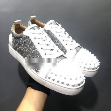 強力撥水加工  スニーカー シューズ クリスチャンルブタンコピー 着用 2022 Christian Louboutinコピー  