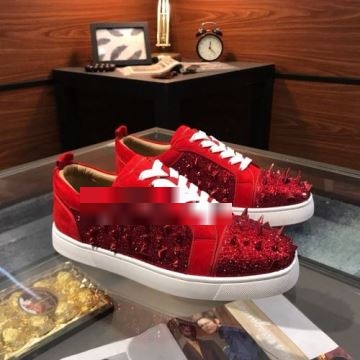 クリスチャンルブタンコピー 争奪戦必至 2022極上シューズ スニーカー  Christian Louboutinコピー シューズ   