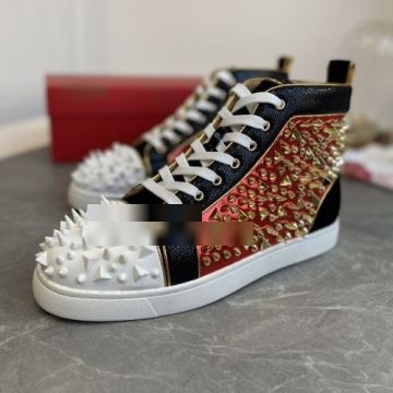 スニーカー クリスチャンルブタンコピー ポップ 2022 シューズ 変わらない人気を誇る Christian Louboutinコピー 