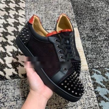 2022 機能性耐久性抜群 クリスチャンルブタンコピー シューズ 軽量 スニーカー Christian Louboutinコピー 