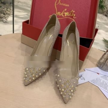 クリスチャンルブタンコピー Christian Louboutinコピー 耐久性に優れ シューズ ハイヒール 2022 大人キレイに仕立てる  