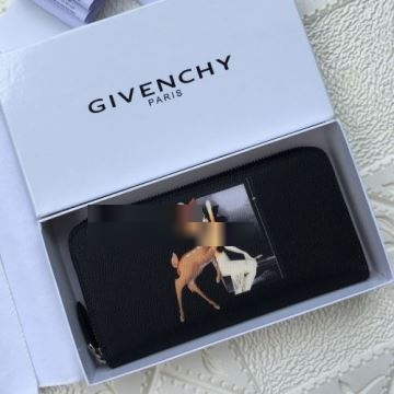 ウォレット 2022 大容量 ジバンシィコピー 確定となる上品 優しい色合い GIVENCHYコピー        