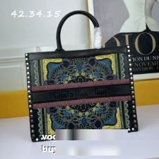 コスパ最高のプライス ハンドバッグ 2022秋冬 ディオール DIOR ディオールブランド 偽物 通販 シンプルな外観