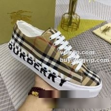 存在感◎ バーバリー BURBERRY カジュアルシューズ 2022秋冬 スニーカー BURBERRYスーパーコピー 激安 コスパに優れたメンズの超軽量スニーカー