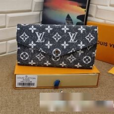 2023 海外セレブ定番愛用 m81183 ブランド コピー ルイ ヴィトン LOUIS VUITTON レディース 長財布 大人キレイに仕立てる