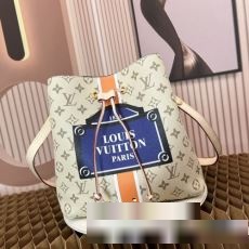 人気が爆発 2023 日本人気スーパーコピーブランド ルイ ヴィトン LOUIS VUITTON ショルダーバッグ M46472