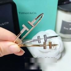 絶大な人気を誇る 2022 ティファニー Tiffany&Co 3色可選 バングル ティファニー スーパーコピー 活用できるアイテム