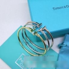 スタイルアップ効果 2022 ティファニー Tiffany&Co バングル ティファニー ブランドスーパーコピー 機能性も備えたアイテム