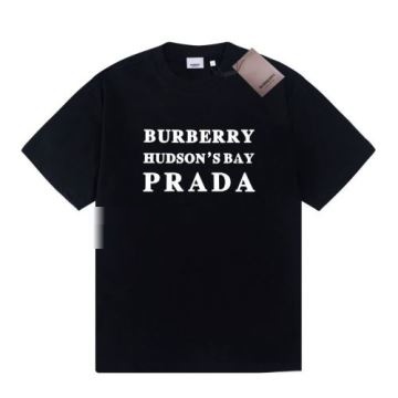 プラダコピー 自然な肌触り 2022 コスパ最高のプライス 半袖Tシャツ  PRADAコピー 2色可選    