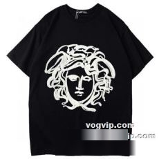 個性的なデザ ヴェルサーチ VERSACE 半袖Tシャツ VERSACEコピー ブランド 2色可選 幅広く使える上質Tシャツ！
