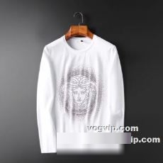 人気商品登場 2022秋冬 ヴェルサーチスーパーコピー 激安 VERSACE 長袖Tシャツ 2色可選