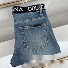 新作入荷2023 Dolce&Gabbanaスーパーコピー 激安ジーンズ高評価 ドルチェ&ガッバーナ偽物ブランド