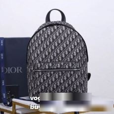 主役になる存在感 2022秋冬 ディオール DIOR ディオールスーパーコピー リュック バックパック