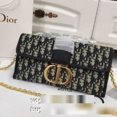 スーパーコピー激安 2022秋冬 美品！ディオール DIOR ショルダーバッグ 小型 軽量