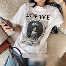 ロエベ LOEWEコピーブランド 2022 半袖Tシャツ 2色可選 実用性に溢れるアイテム