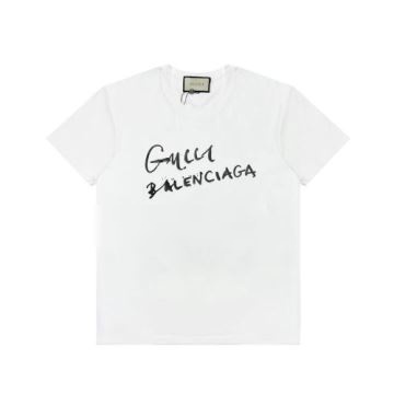 BALENCIAGAコピー 今一番HOTな新品 バレンシアガコピー 2色可選 2022 半袖Tシャツ カッコいい印象を付ける 