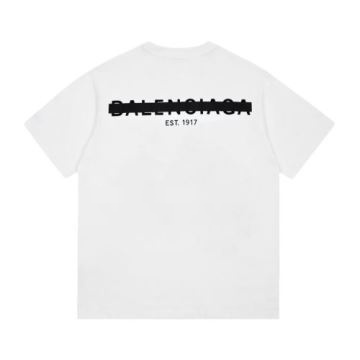 BALENCIAGAコピー 半袖Tシャツ 流行に関係なく長年愛用できる 快適 バレンシアガコピー 2022  