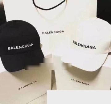 バレンシアガコピー つば付き 2022 2色可選 小顔効果大 キャップ 大好評♪ BALENCIAGAコピー  