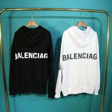 パーカー 多色可選 トップス 2022 BALENCIAGAコピー バレンシアガコピー  綺麗に決まるフォルム  