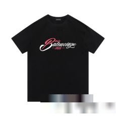 バレンシアガコピー新作入荷2023 超人気新品 BALENCIAGAブランドコピー半袖Tシャツ2色可選 