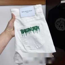 大歓迎な専門店 新作入荷2023 BALENCIAGAブランドコピー ジーンズ圧倒的な新作バレンシアガブランド 偽物 通販