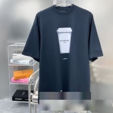 TOPセラー賞受賞！ 2023春夏 バレンシアガ BALENCIAGA スーパーコピー お洒落に魅せる 半袖Tシャツ 専門店 2色可選