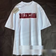 2023年モデル入荷 バレンシアガコピー 一番人気の新作はこれ BALENCIAGA 半袖Tシャツ 体の運動機能を助け