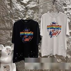 落ち着いた質感 スーパーコピー 2023 店舗で人気満点 バレンシアガ BALENCIAGA 半袖Tシャツ 2色可選 しわになりにくい