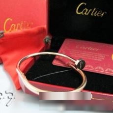 2022 数に限りがある CARTIER カルティエ ブランド 偽物 通販 バングル ブレスレット