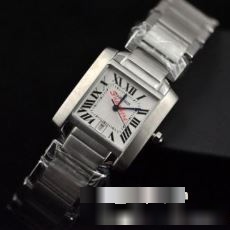 雑誌掲載アイテム 2022 CARTIER カルティエ 女性用腕時計 カルティエコピーブランド