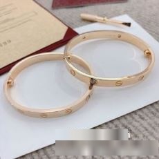 2022 人気ブランド コピー カルティエ CARTIER バングル ブレスレット