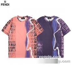 ブランドスーパーコピー 22春夏に最も需要のある フェンディ FENDI 半袖Tシャツ カッコいい印象を付ける 2色可選