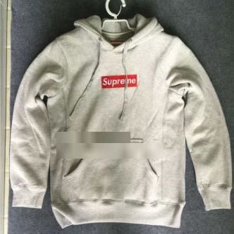 3色可選 人気雑誌掲載 パーカー シュプリーム コピー SUPREMEコピー 秋着用