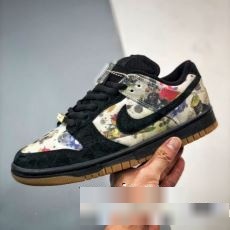 上質 大人気！ 2023 シュプリーム Supreme x SB Dunk Low スニーカー 女性にも男性にも適応