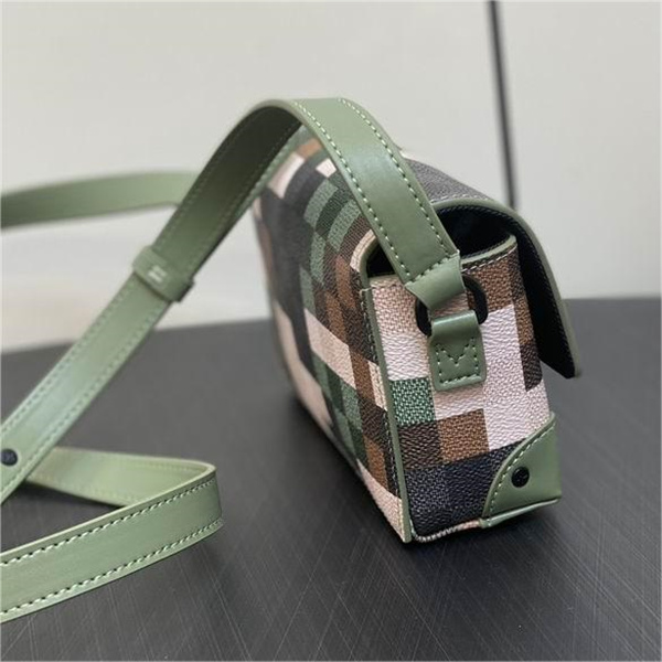 M83172 LOUIS VUITTON コピー ショルダーバッグ スティーマー ウェアラブル ルイヴィトン