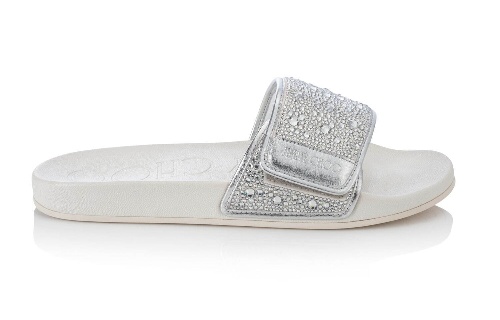 ジミー チュウの新作メンズシューズ、タッセルつきスリッポンシューズやクリスタルを配したサンダルコピー ジミー チュウの新作メンズシューズ、タッセルつきスリッポンシューズやクリスタルを配したサンダルコピー