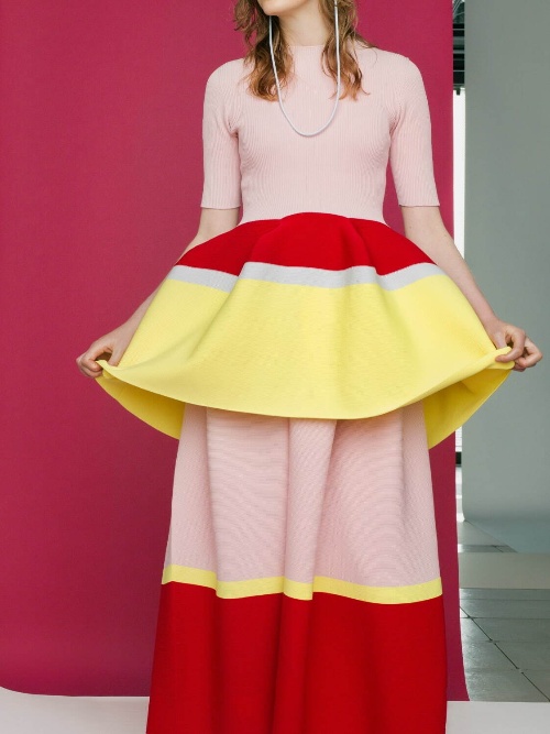 CFCLの新作ニットバッグ「STRATA」にパルコ限定カラー、イエロー&ネイビーのA4トートなどコピー CFCLの新作ニットバッグ「STRATA」にパルコ限定カラー、イエロー&ネイビーのA4トートなどコピー