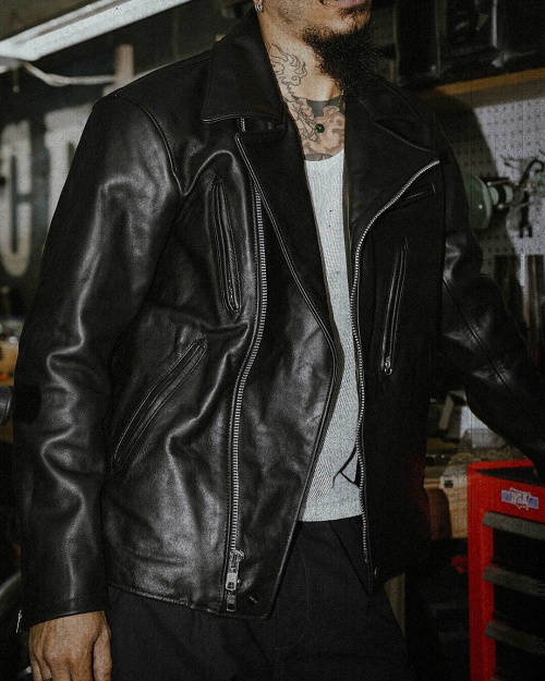 エンジニアド ガーメンツ×ショットのライダースジャケット、パーツを省略したダブル&シングルジャケットコピー エンジニアド ガーメンツ×ショットのライダースジャケット、パーツを省略したダブル&シングルジャケットコピー